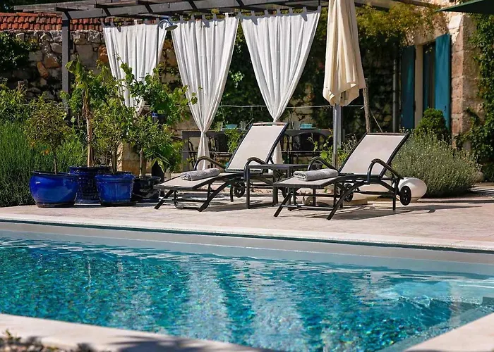 度假居 Maxima Agri *